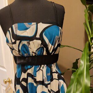 Poly Blue and White Sleeveless Dress